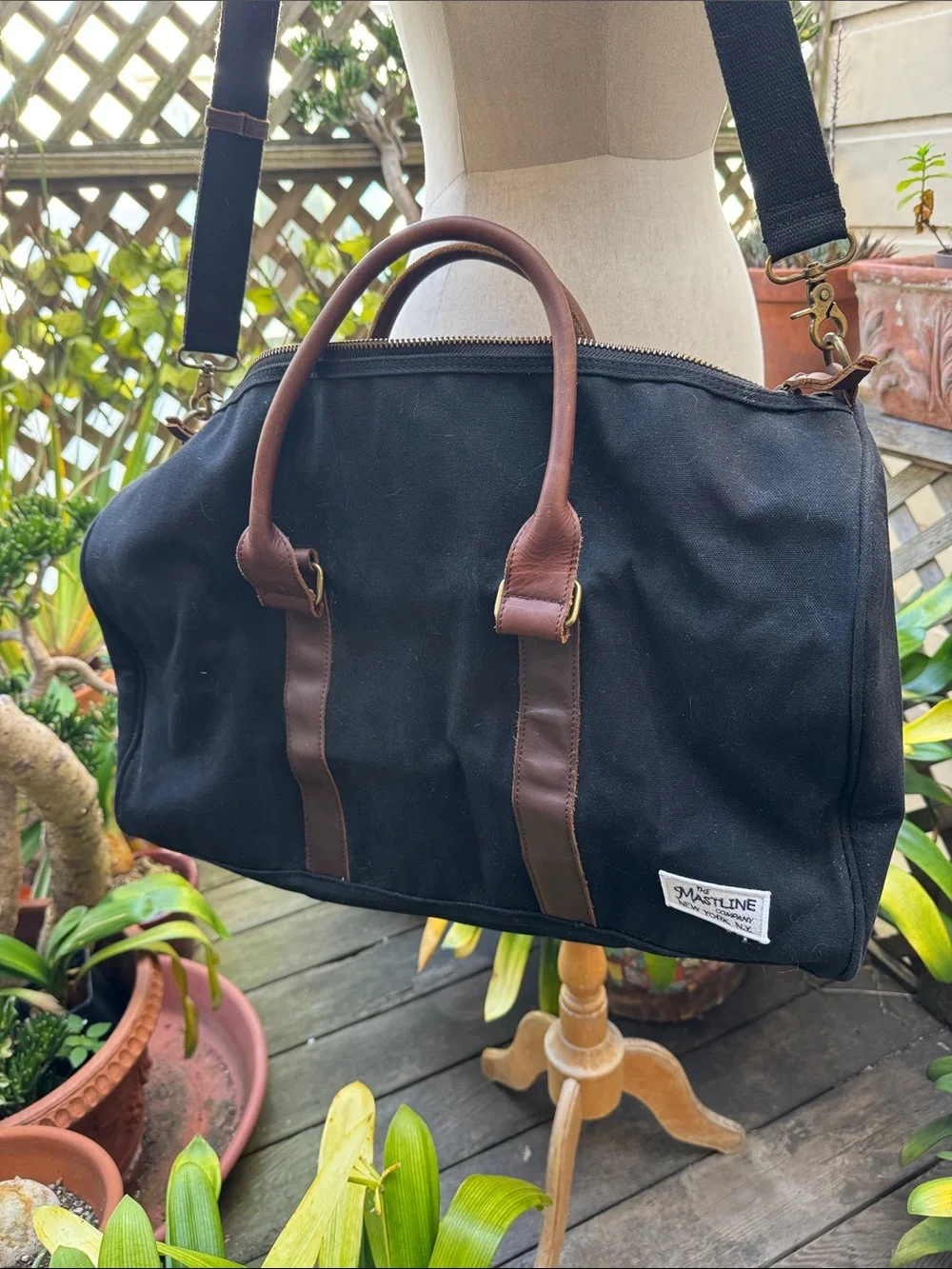 Mastline  Black waxed Canvas Weekender Bag with Brown Leather Trim. EUC